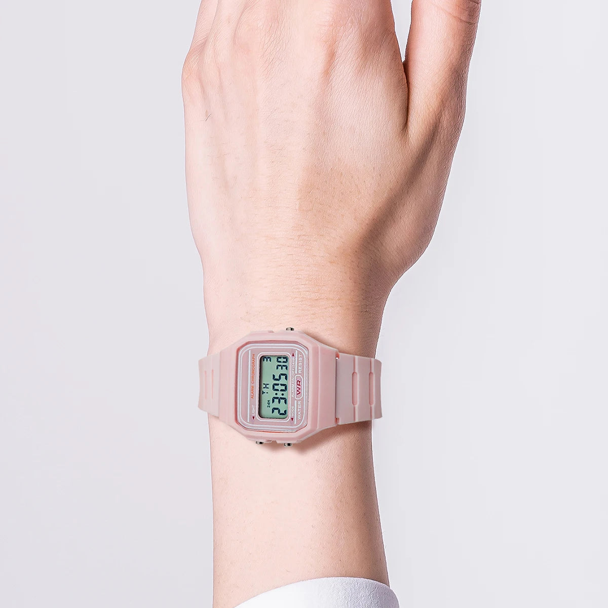 Hot Selling Women LED Digital Electronic Watch Multifunctional Outdoor Simple Leisure Men and Women Sports Watch Reloj