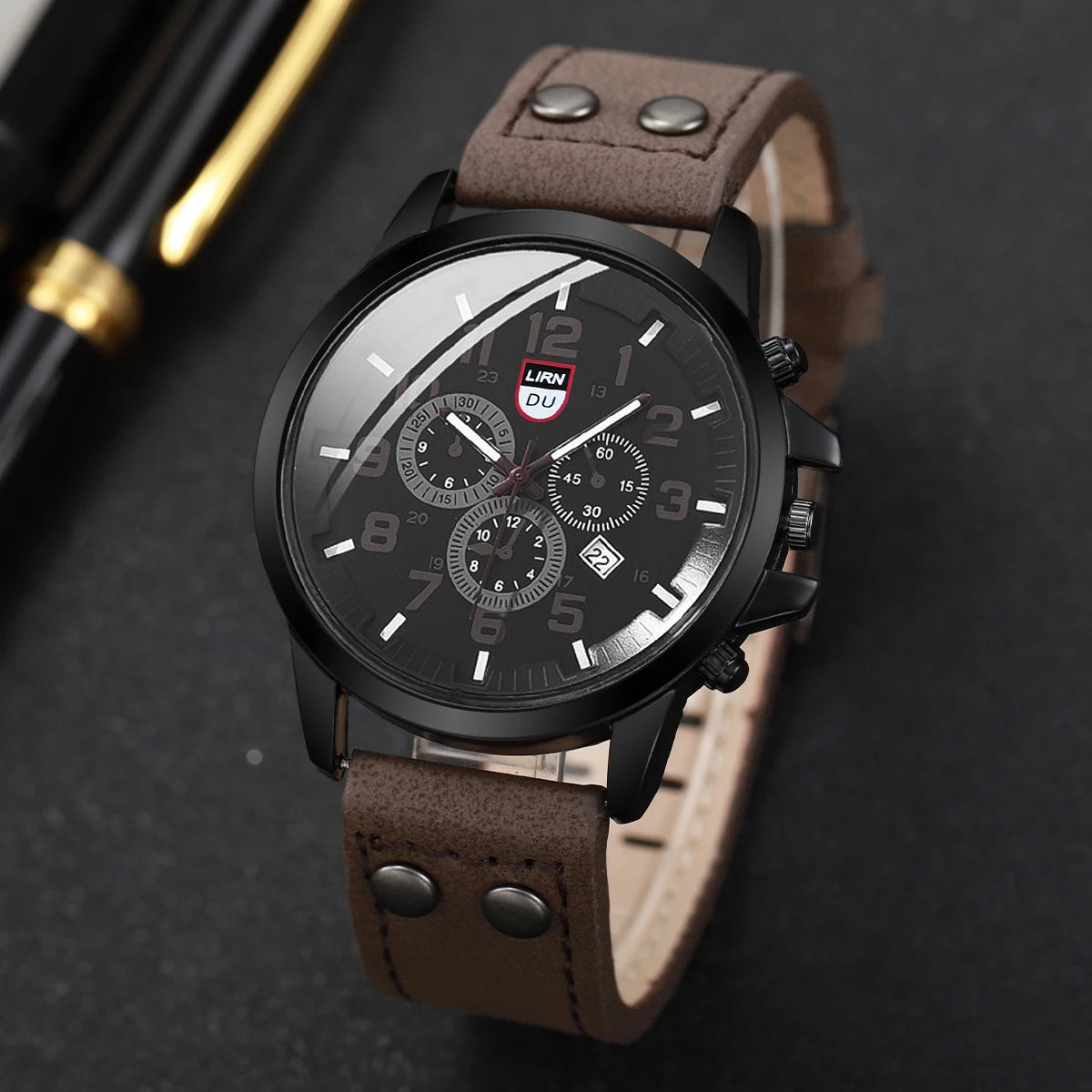 Fashion Men's Watches Casual Leather Band Quartz Watch Male Military Calendar Wristwatch