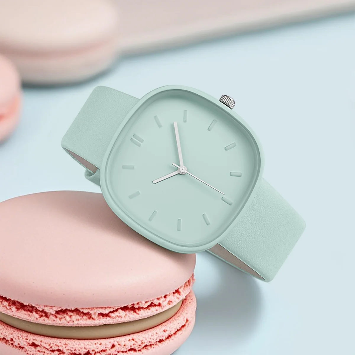 Fashionable Luxury Popular Minimalist PU Leather Quartz Women's Watch Bracelet Holiday Gift