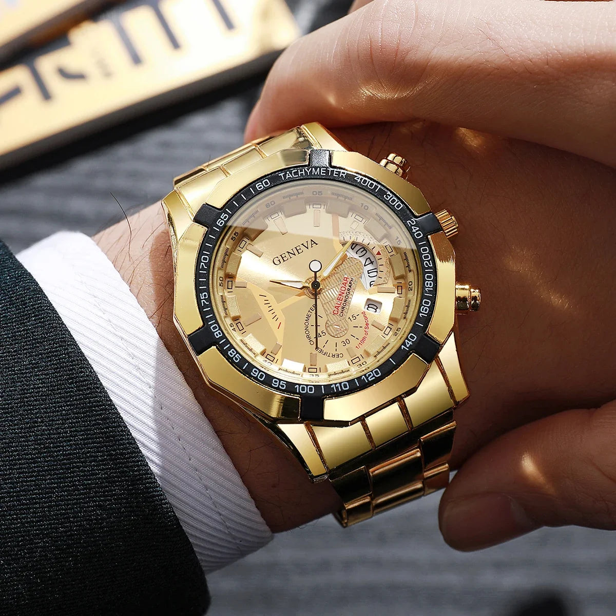 1PC Surprise Mystery Watch Blind Box-Luxury Large Dial Men Business Watches Fashion Calendar Quartz Watch（Without Box）