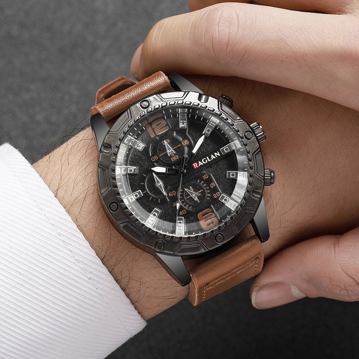1PC Men's Sports Watch Simple and Handsome Dial Men's Casual Leather Strap Quartz Watch