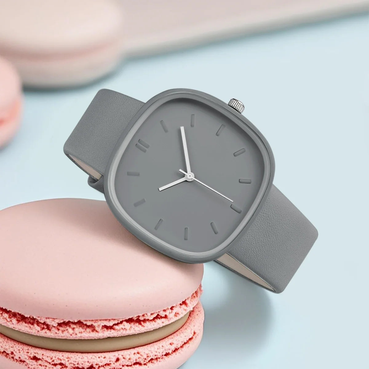 Fashionable Luxury Popular Minimalist PU Leather Quartz Women's Watch Bracelet Holiday Gift