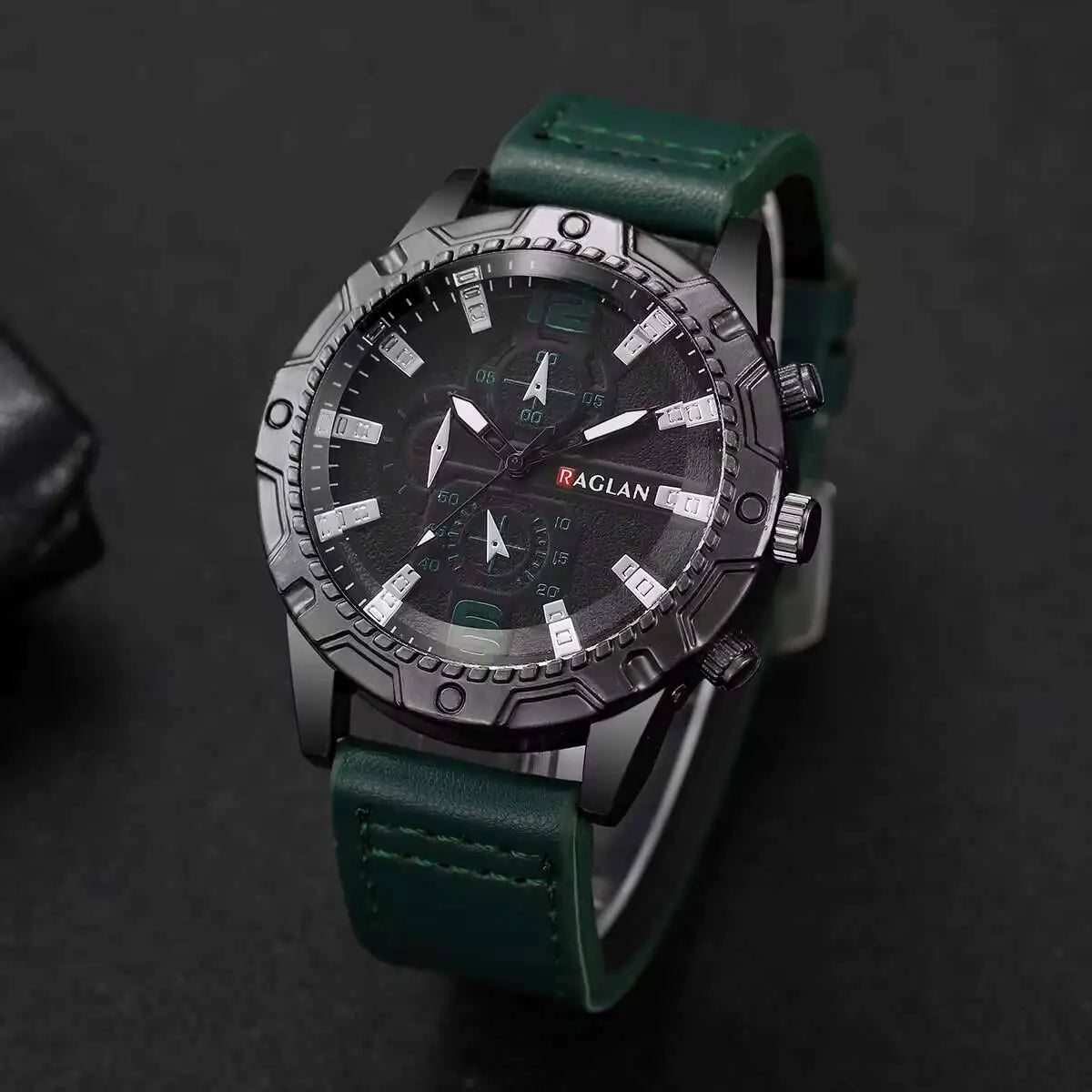 Fashion Leather Strap Men Quartz Watch Casual Large Dial Sports Wristwatch for Mens Clock Reloj Hombre（Without Box）