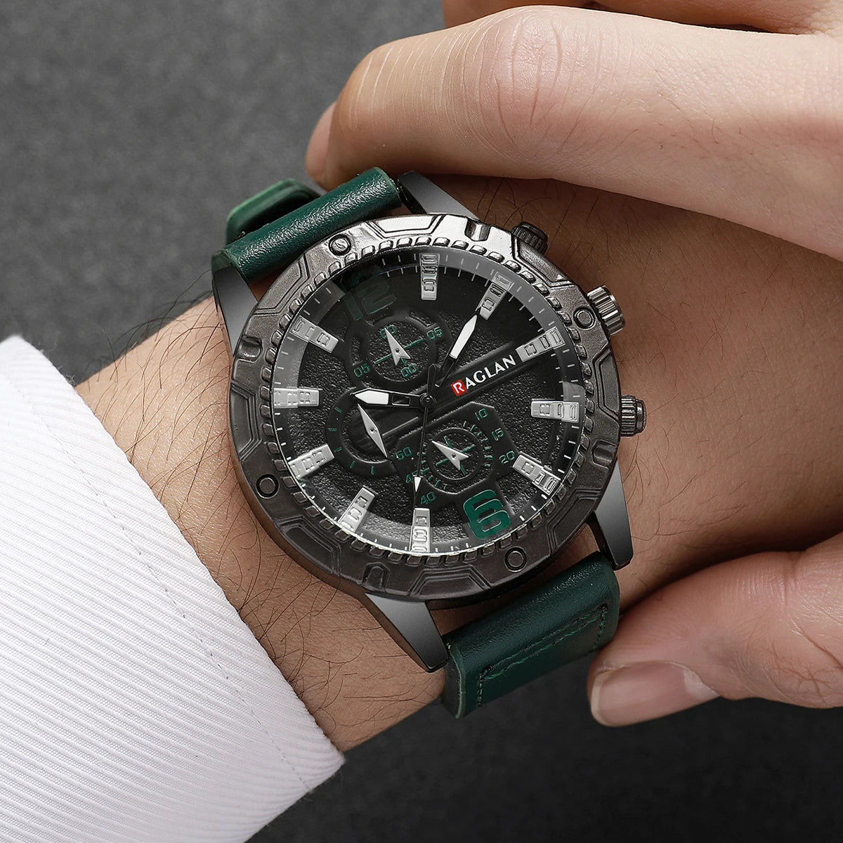 1PC Men's Sports Watch Simple and Handsome Dial Men's Casual Leather Strap Quartz Watch