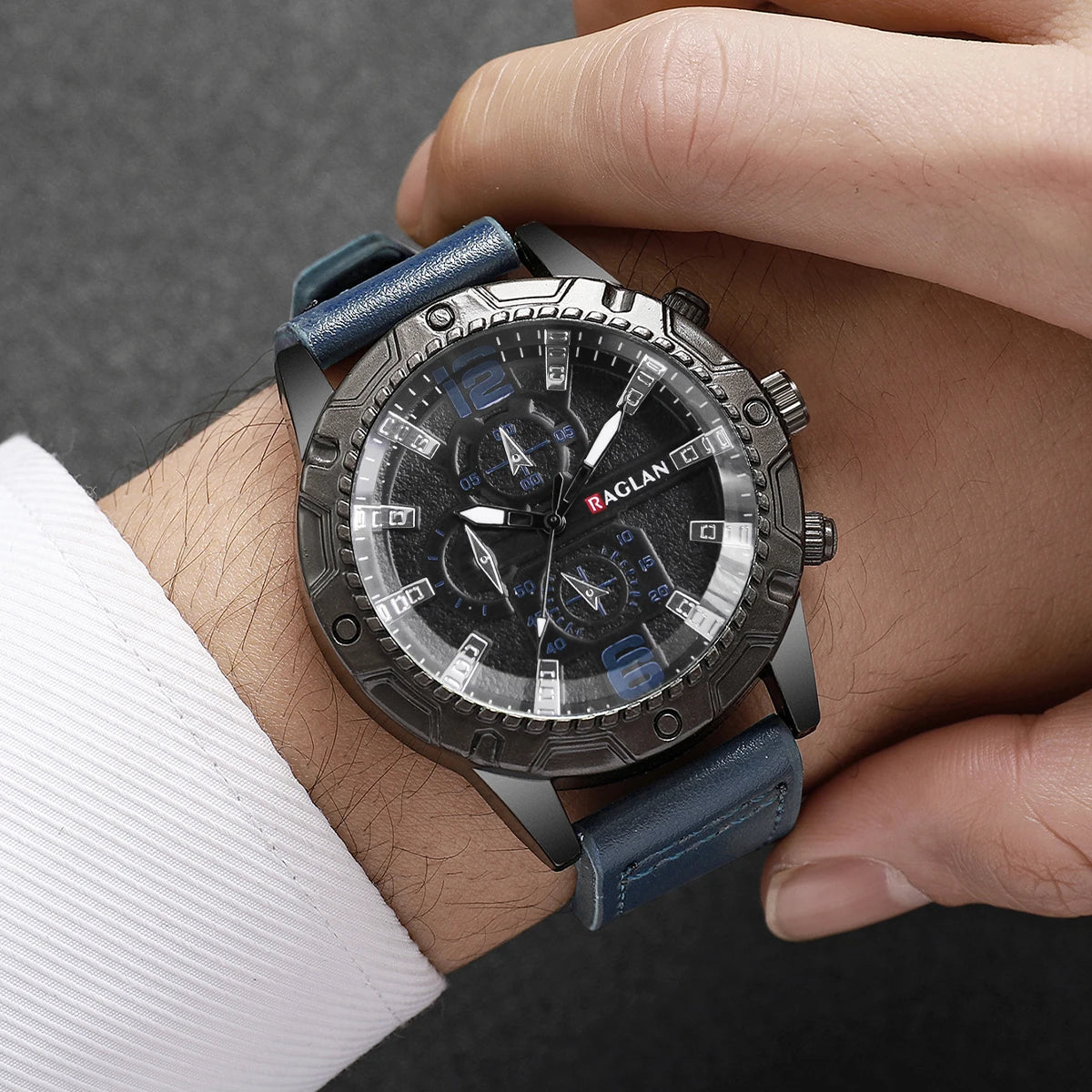1PC Men's Sports Watch Simple and Handsome Dial Men's Casual Leather Strap Quartz Watch